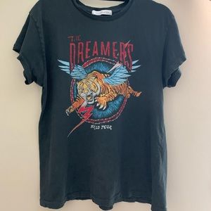 DAYDREAMER GRAPHIC TEE